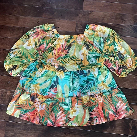 Anthropologie Fig and Flower sheer tropical print top Puff sleeves size S Flowy - Picture 7 of 8